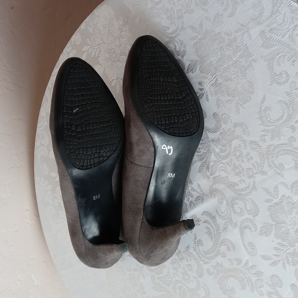 Impo Gray Heeled Shoes with Woven Detail - Picture 5 of 8